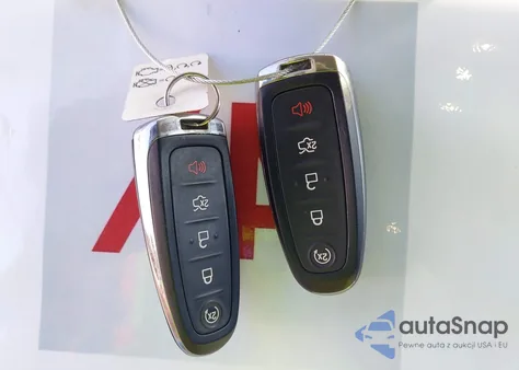 2013 Ford C-Max Energi Sel из США, поврежденный, VIN 1FADP5CU5DL549289